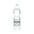 Woda mineralna 1.5l niegazowana Cisowianka